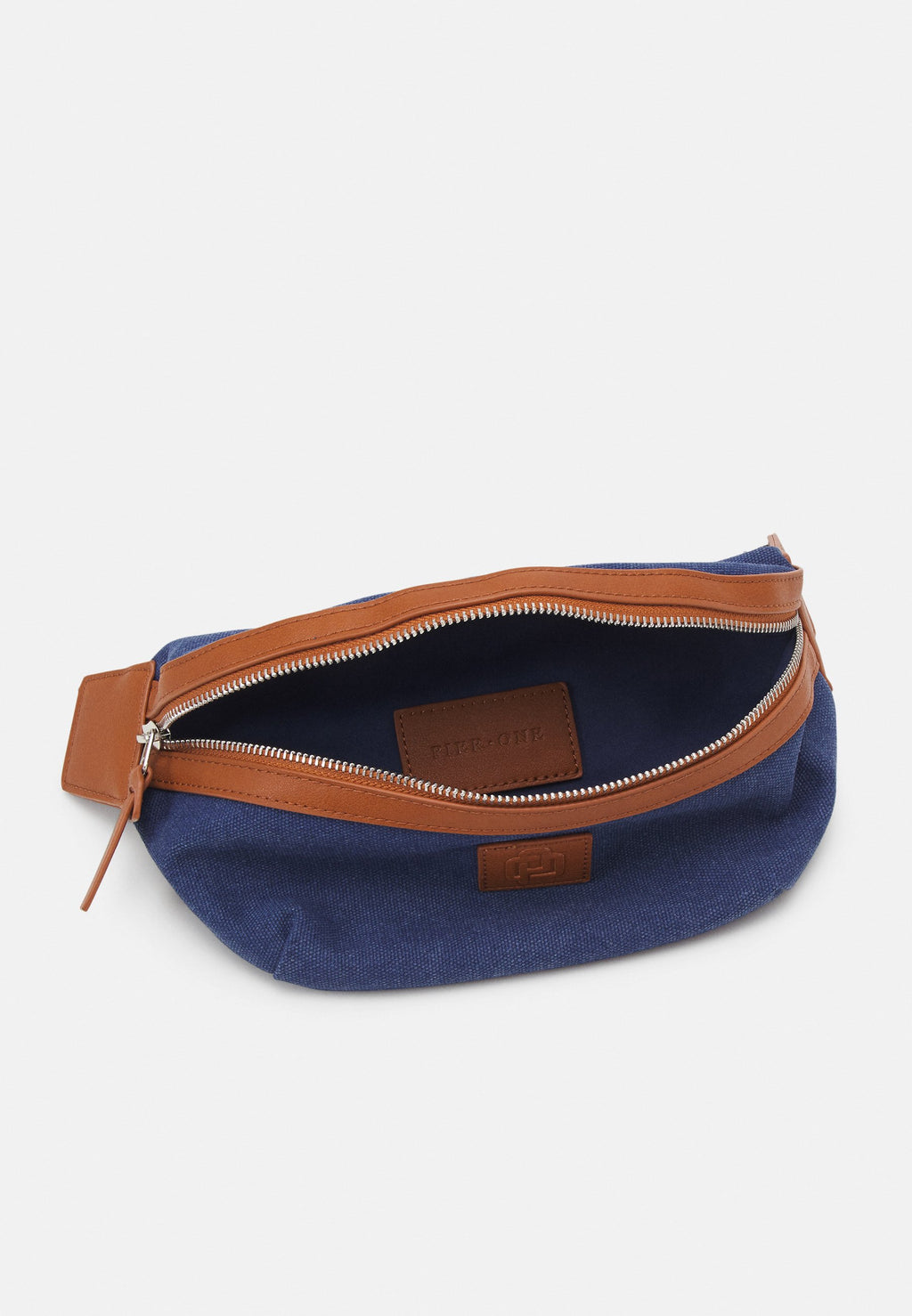 Pier One UNISEX