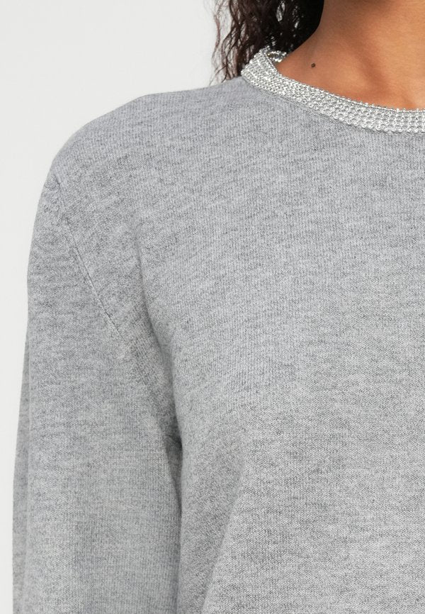 DKNY