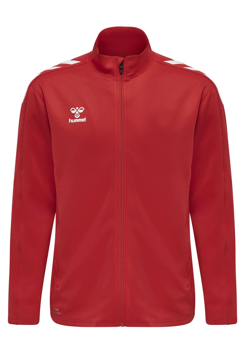 Rote Polyesterjacke mit hohem Kragen und durchgehendem Reißverschluss. Verfügt über weiße Zickzackakzente an den Schultern und ein kleines Logo auf der Brust.