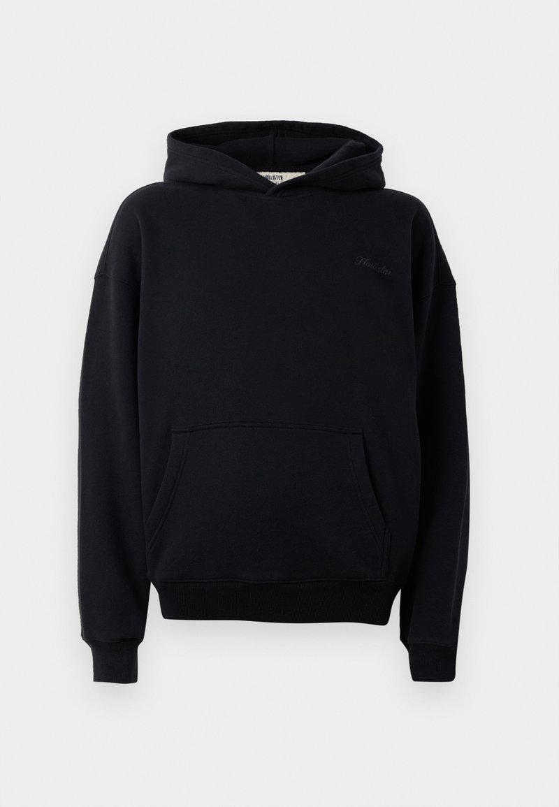 Schwarzer Baumwoll-Hoodie mit Kängurutasche, verstellbarem Kapuzenzug und gerippten Bündchen. Mit dezentem Branding auf der Brust. Weiche Textur.