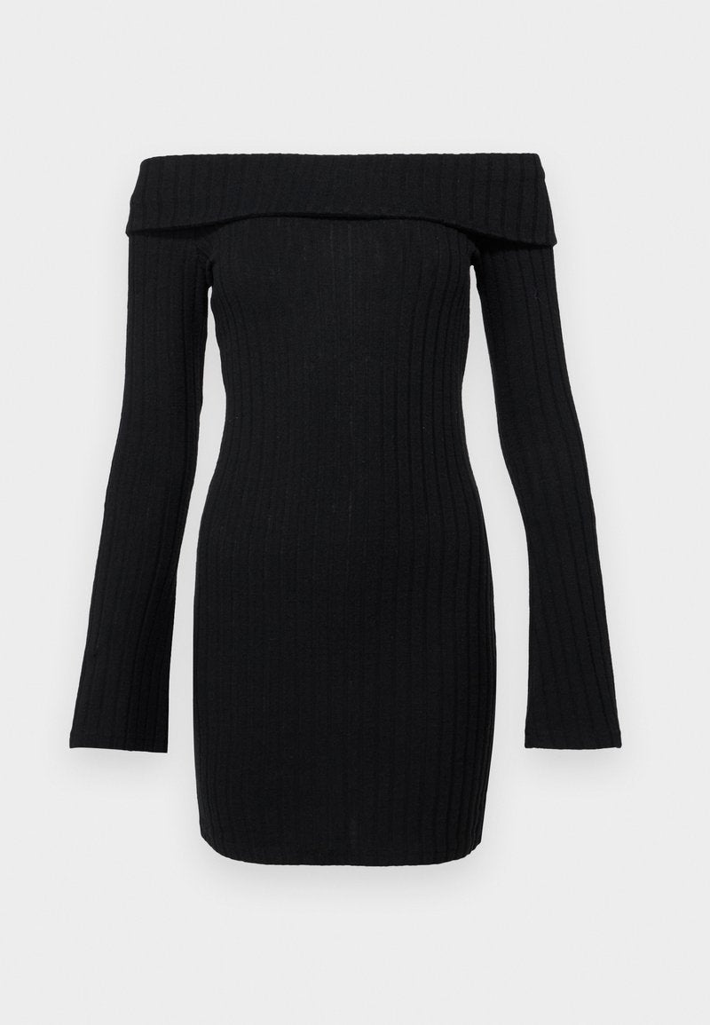 NMVILLAGE DRESS Media 1