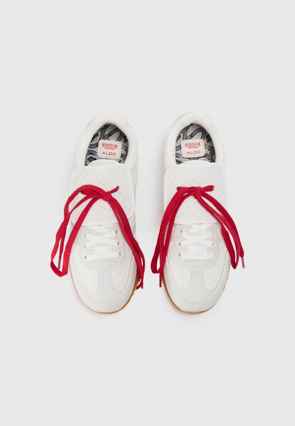 ALDO STRANGER THINGS THEVOID  PILLOW WALK