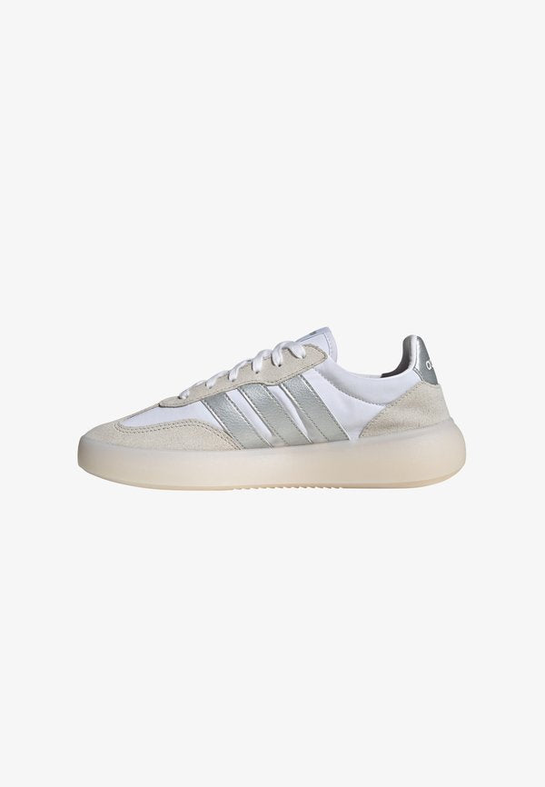 adidas Performance Training shoe - cloud white matte silver grey one