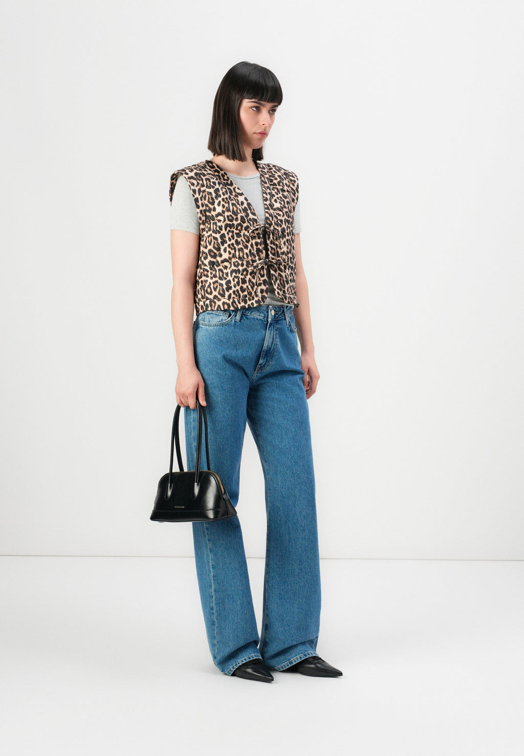 ONLANNABELL LEO TIE VEST Media 2