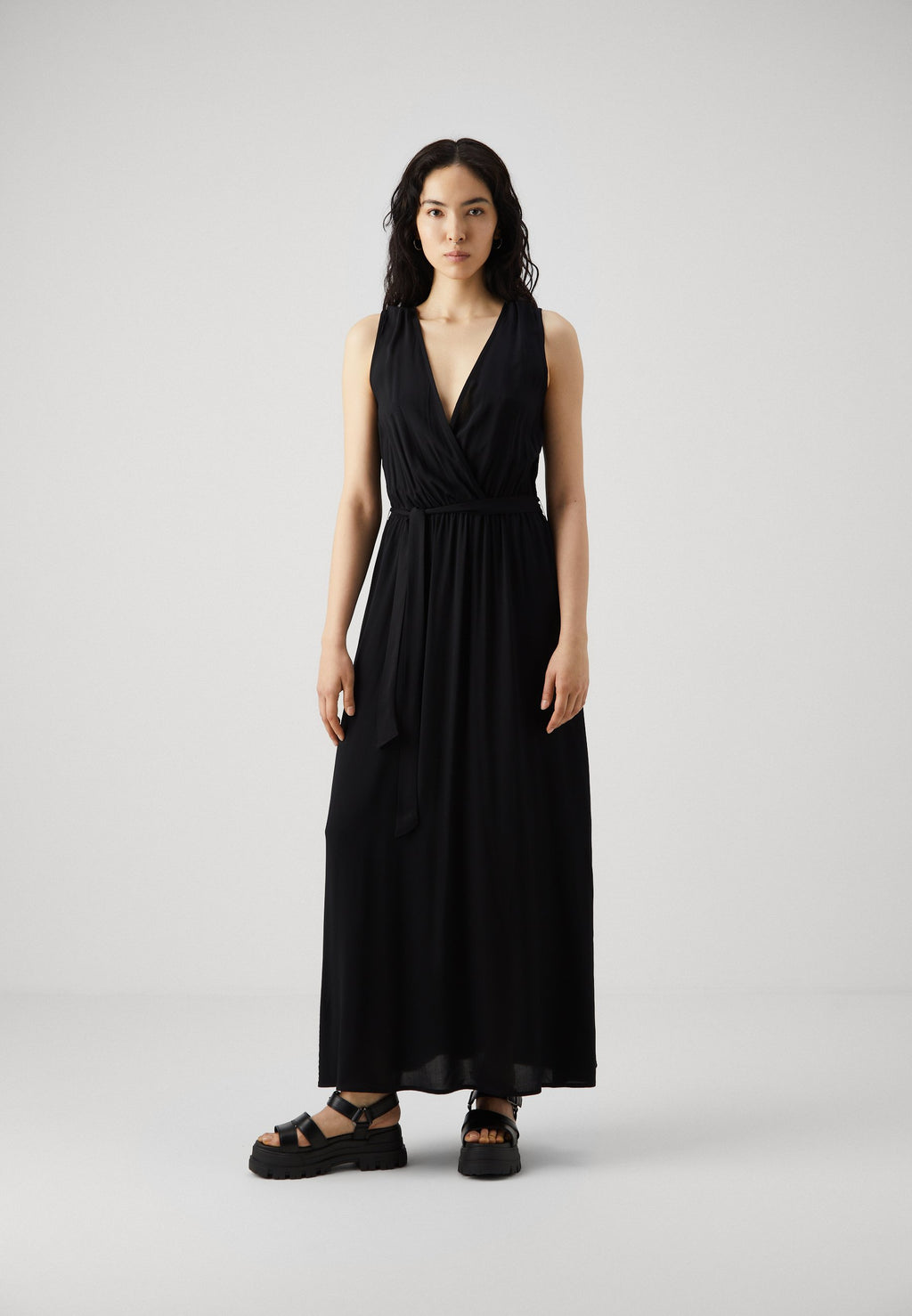 ONLNOVA LIFE FIA ANKLE DRESS Media 3
