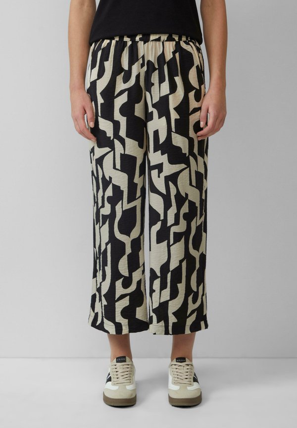 s.Oliver FLIESSENDE CULOTTE IM RELAXED FIT MIT FRENCH - Trousers - schwarz