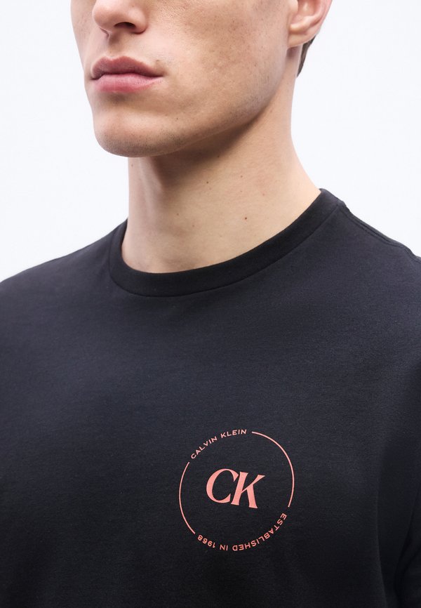 Calvin Klein Jeans GRAPHICS