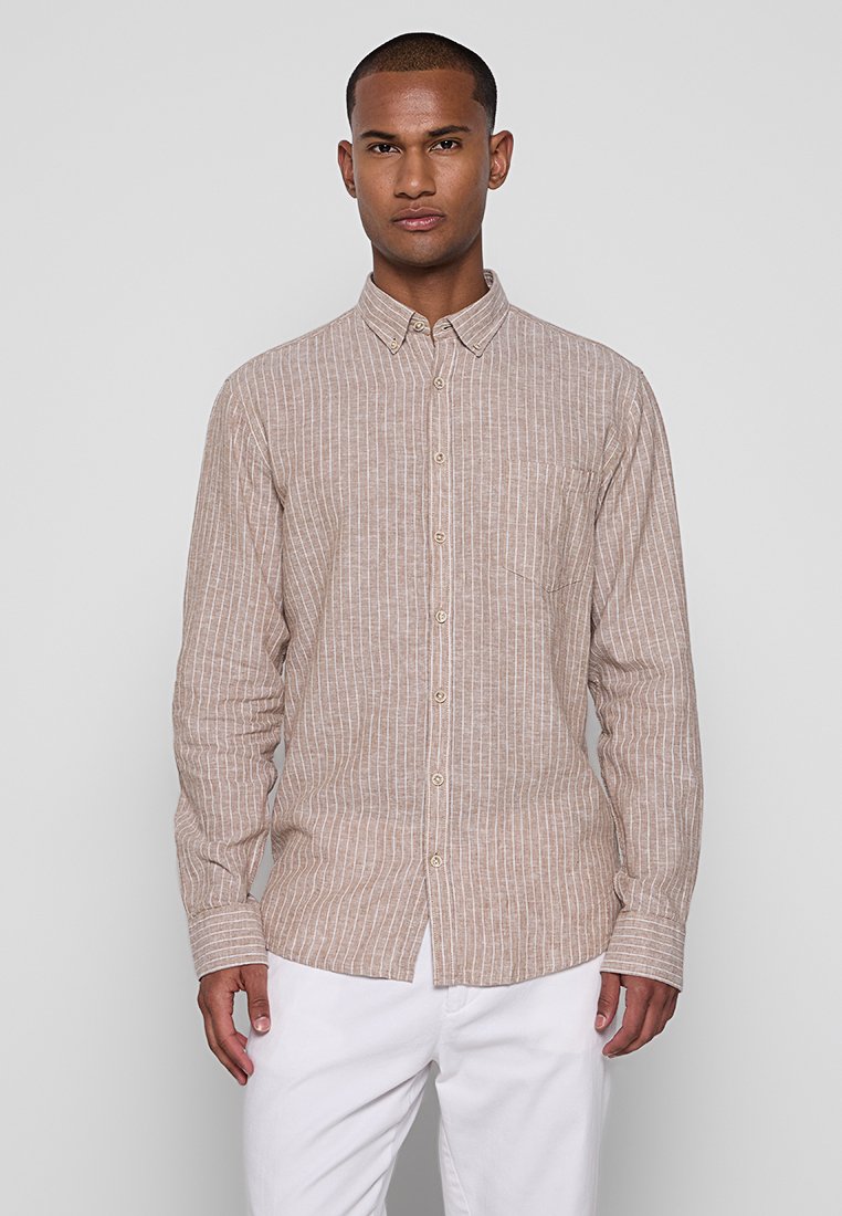 RELAXED FIT Media 1