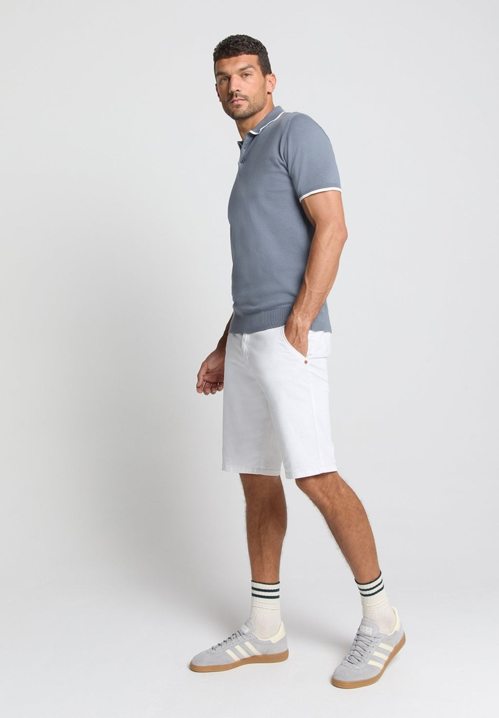 NO EXCESS Shorts Media 2