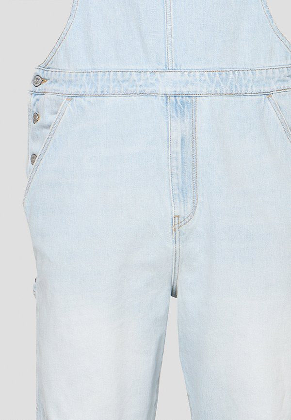 Levi's®