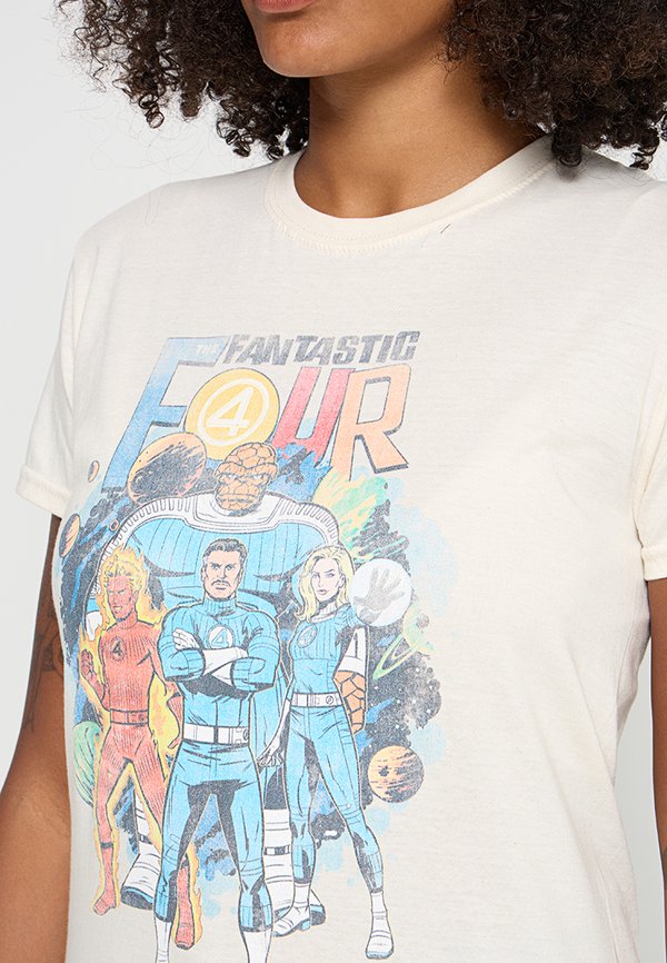 Marvel FANTASTIC FOUR FIRST FAMILY