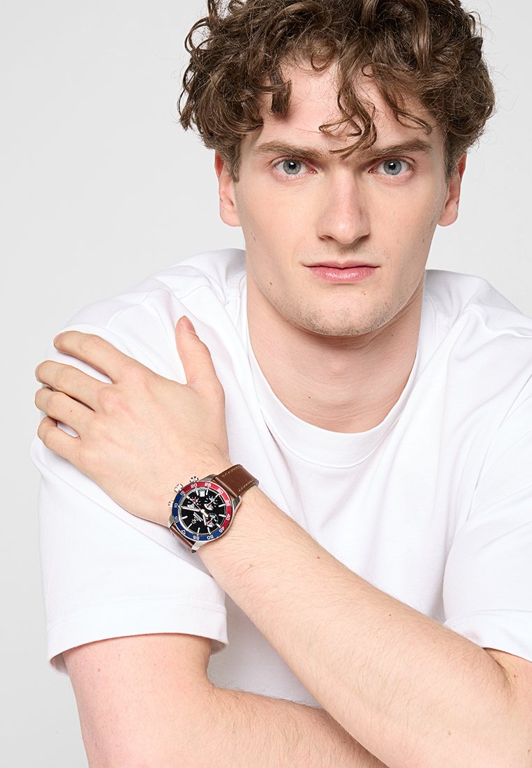 Tommy Hilfiger Chronograph Media 2