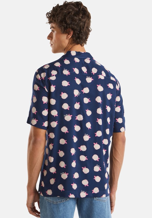 United Colors of Benetton SHORT-SLEEVED IN ALL-OVER PRINTE