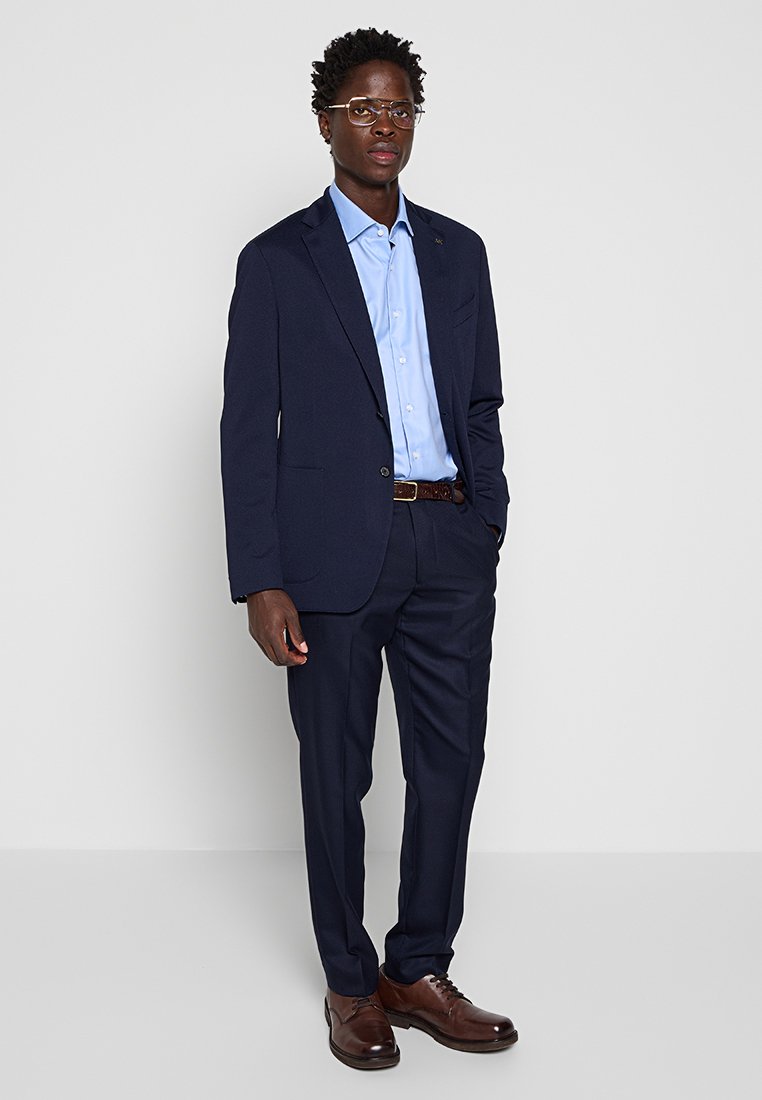 Michael Kors SLIM FIT