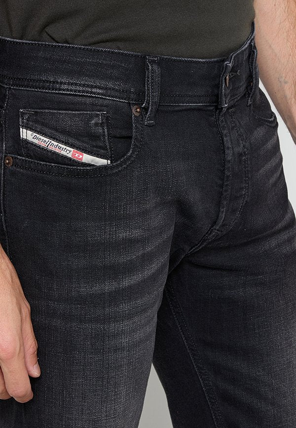 Diesel TROXER