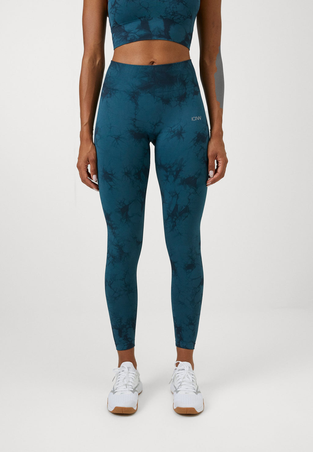 ICANIWILL DEFINE SEAMLESS TIE DYE