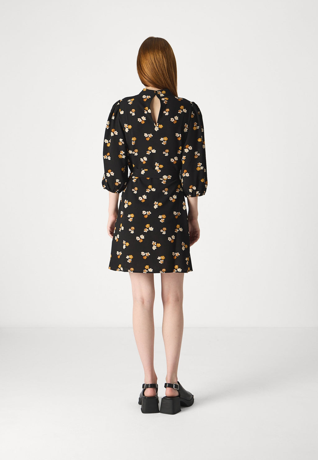 ONLY ONLNOVA LIFE SWIRLA DRESS