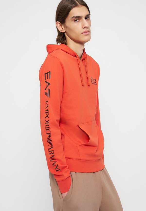 EA7 Emporio Armani