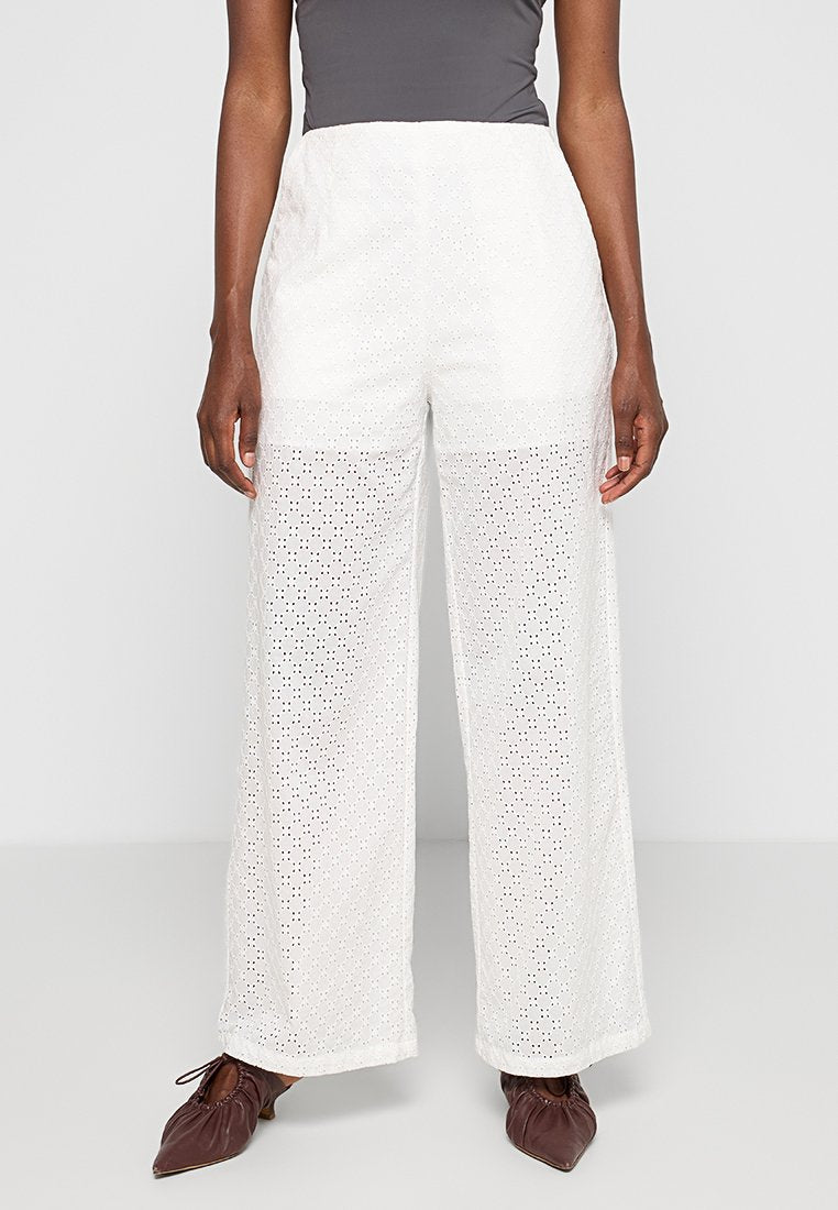 DKNY Stoffhose Media 1
