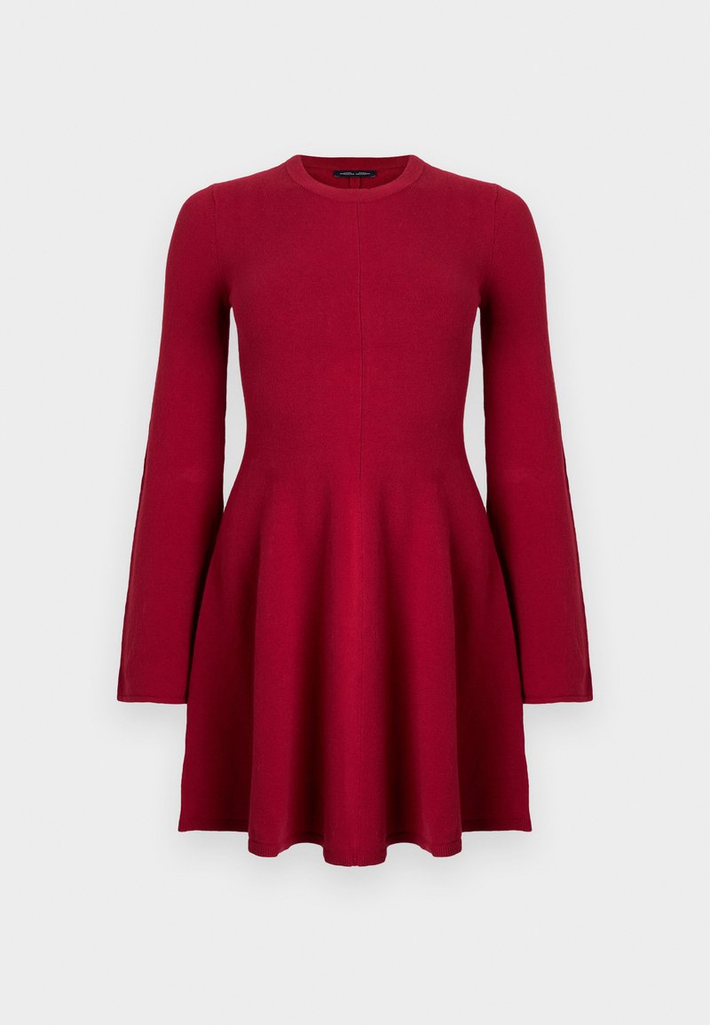 Langärmliges, figurbetontes Kleid in einfarbigem Burgunderrot mit rundem Ausschnitt und glatter Oberfläche, das ab der Taille ausgestellt ist.