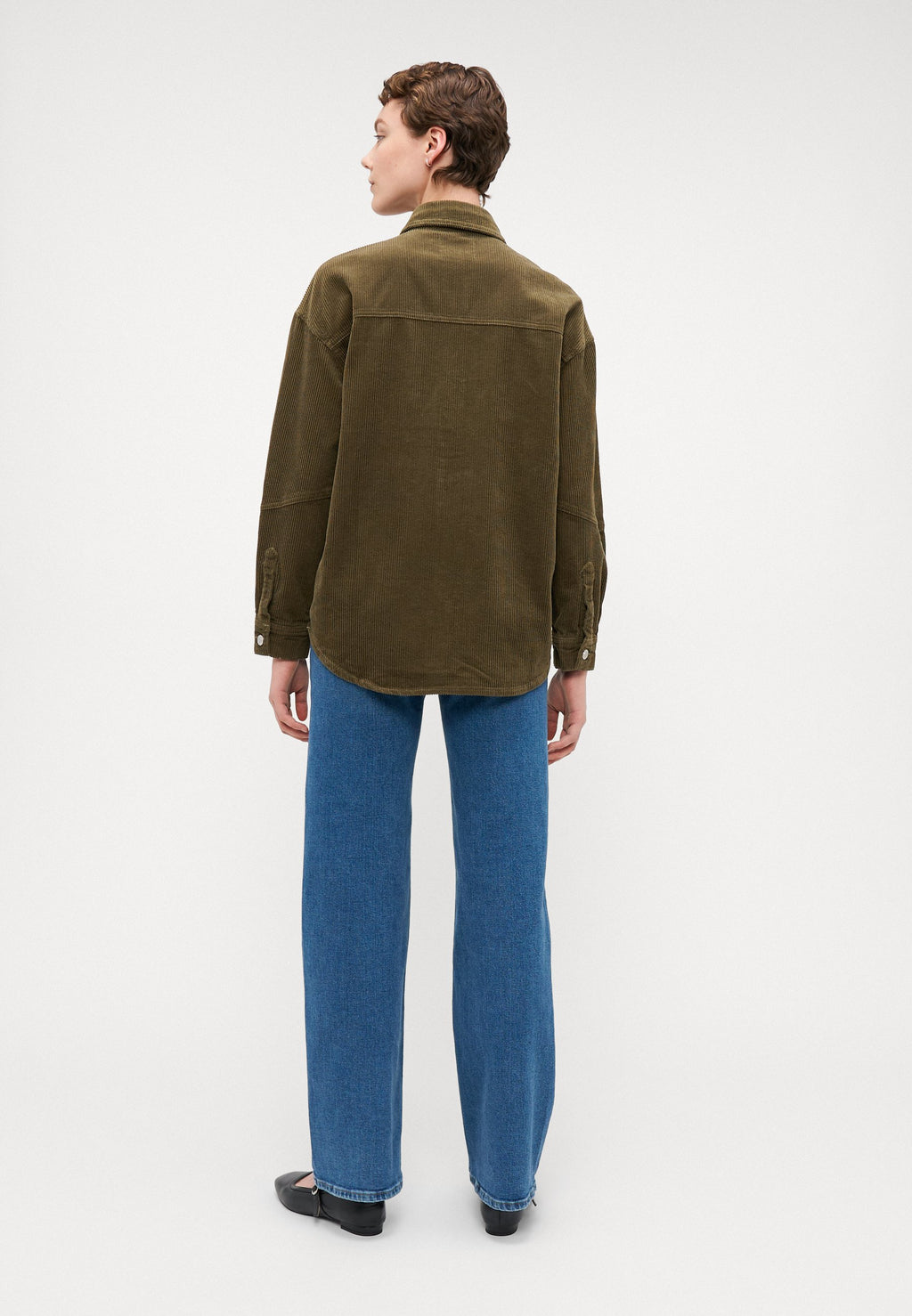 ONLTIGGY SHACKET Media 4