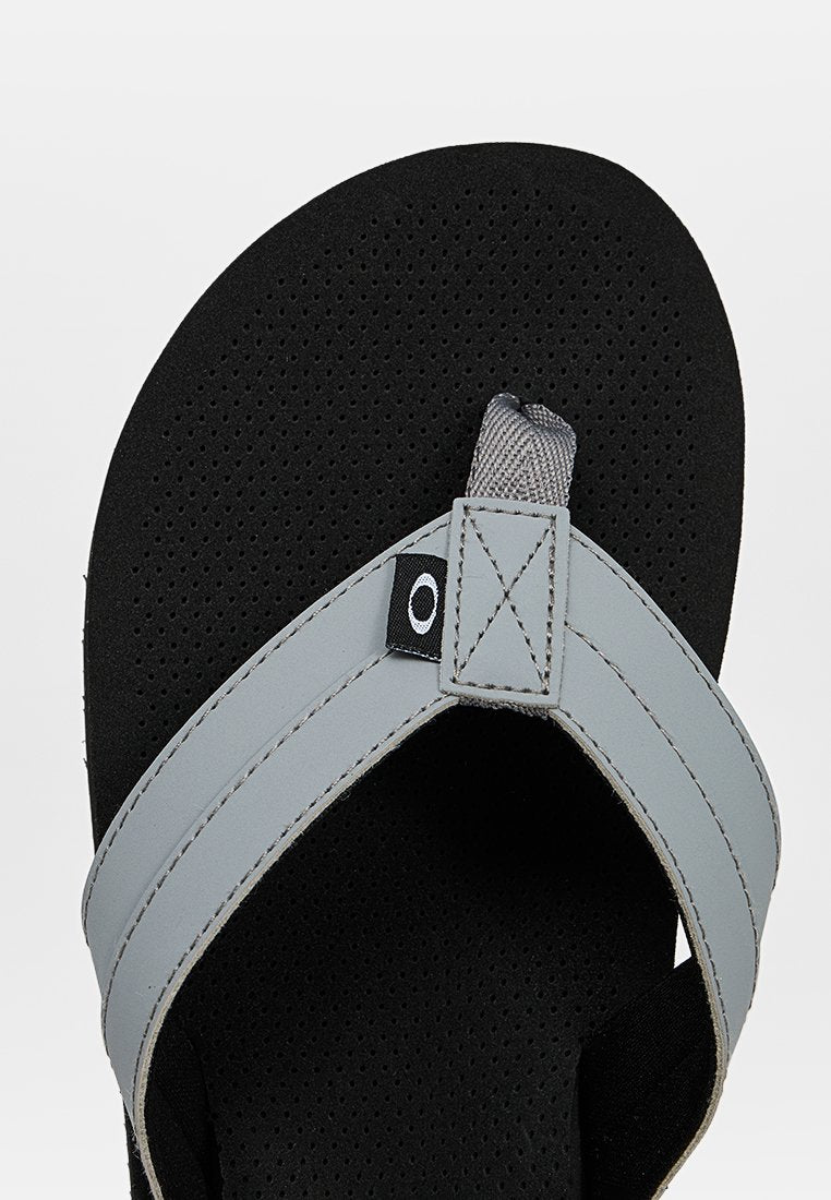 Oakley BARK