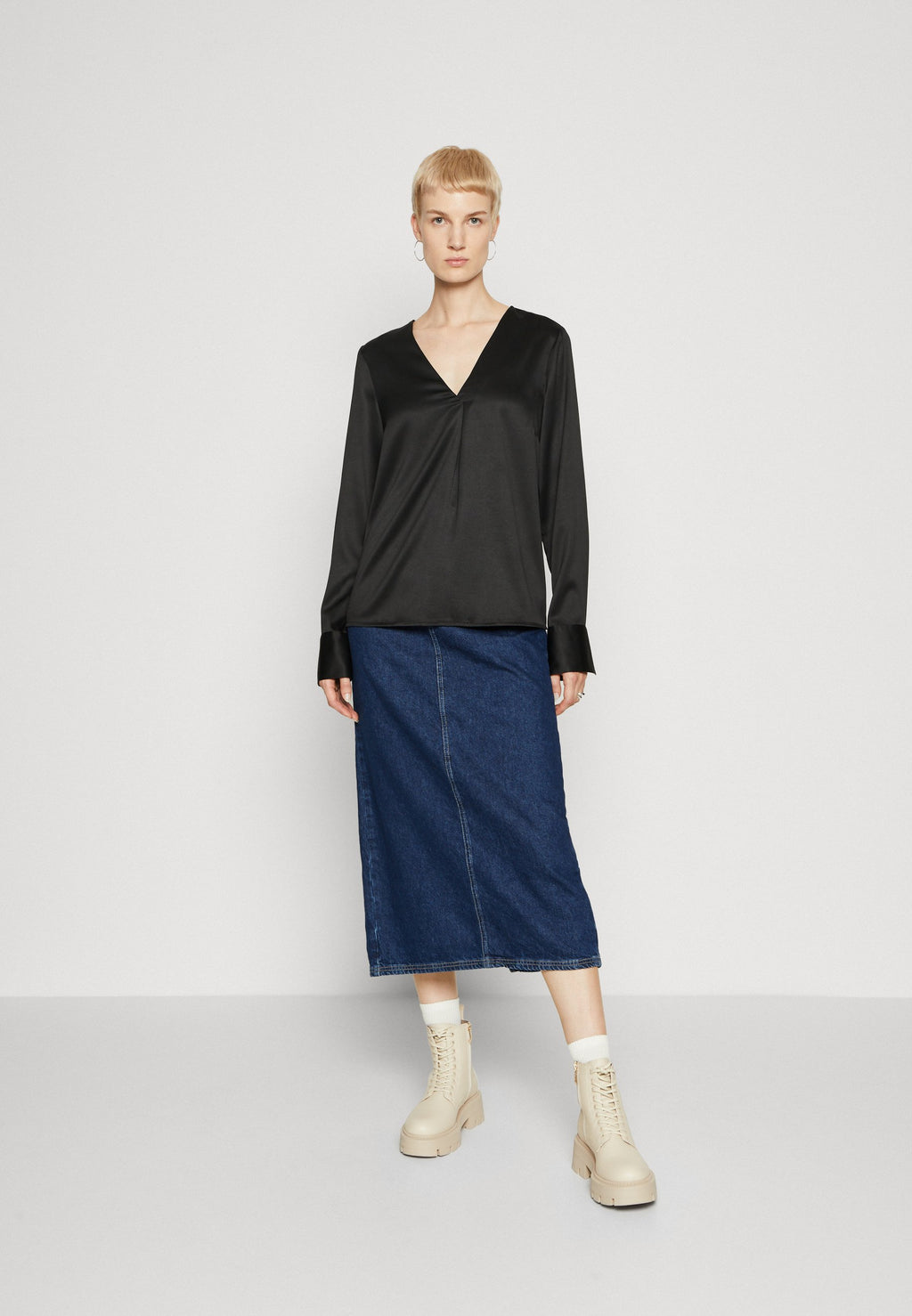 PIECES Tall PCSILJA V NECK