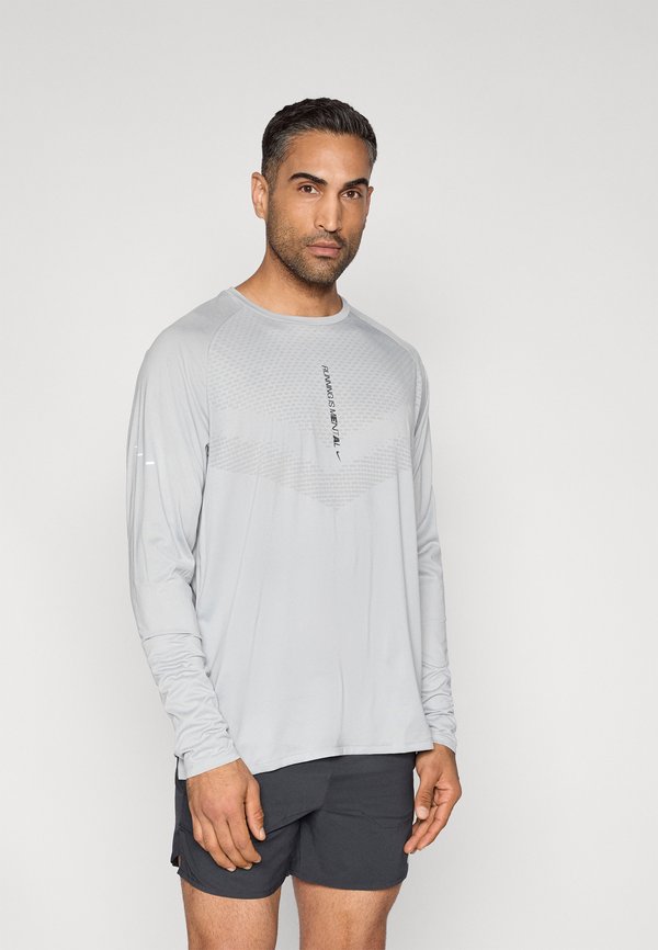 Nike Performance STRIDE TOP - Long sleeved top - light smoke grey