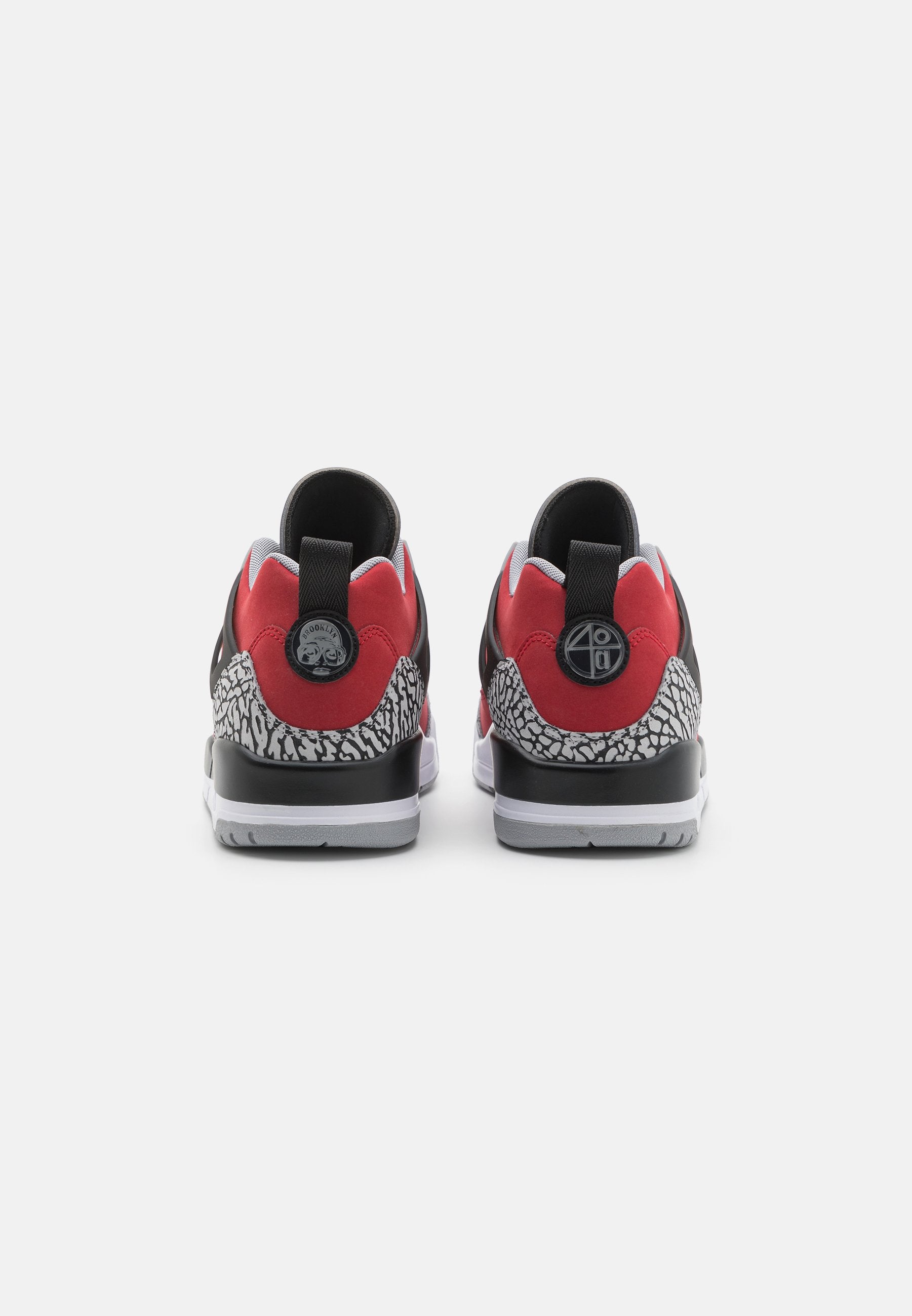 Jordan JORDAN SPIZIKE