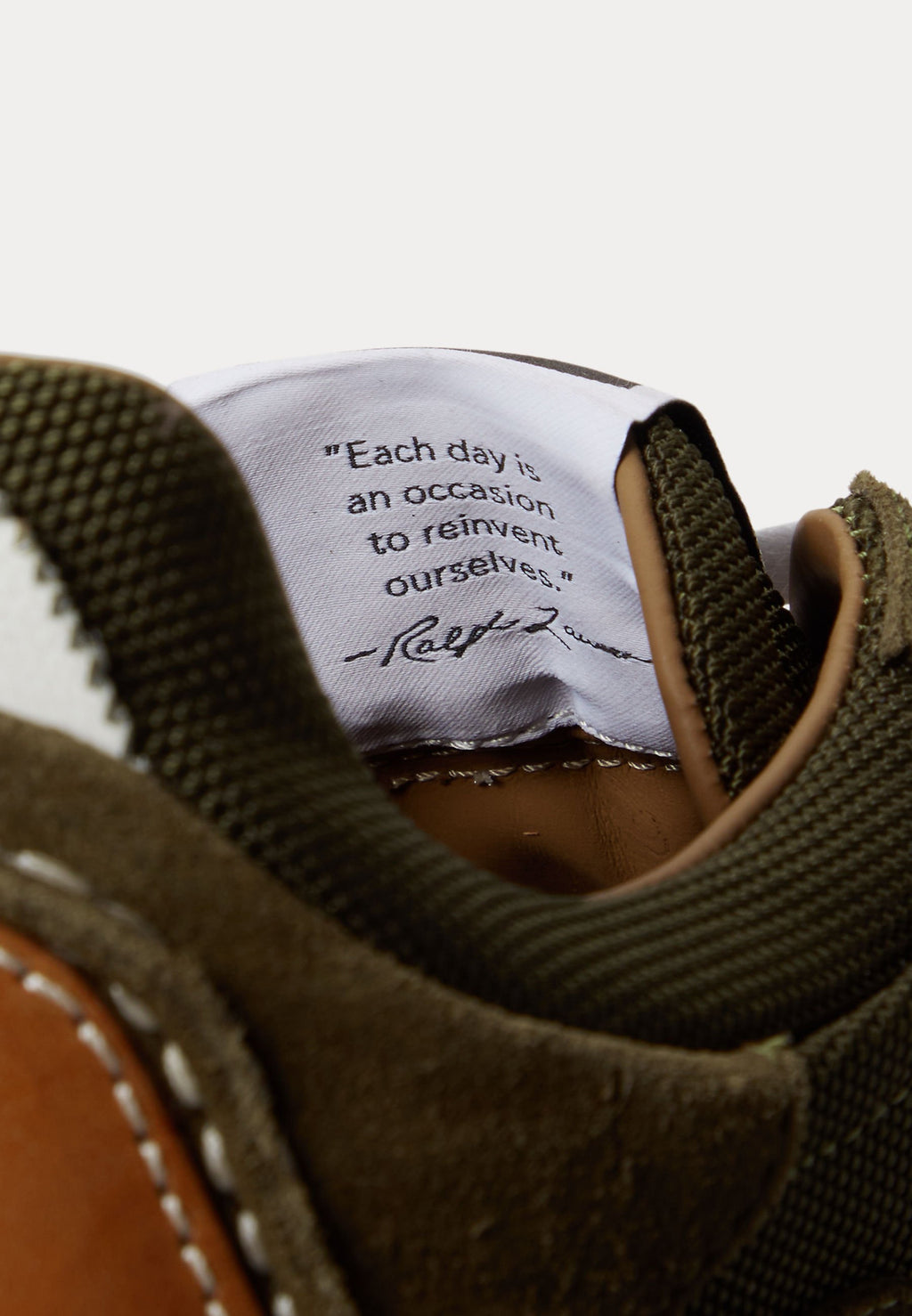 Polo Ralph Lauren MODERN TRAINER 200 SUEDE PANELED SNEAKER