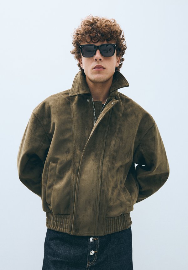 Bershka Faux leather jacket - khaki