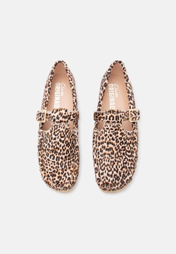 Clarks Originals WALLABEE