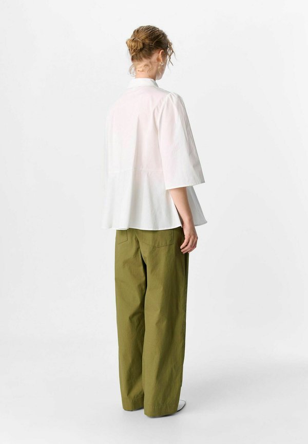Object Peplum