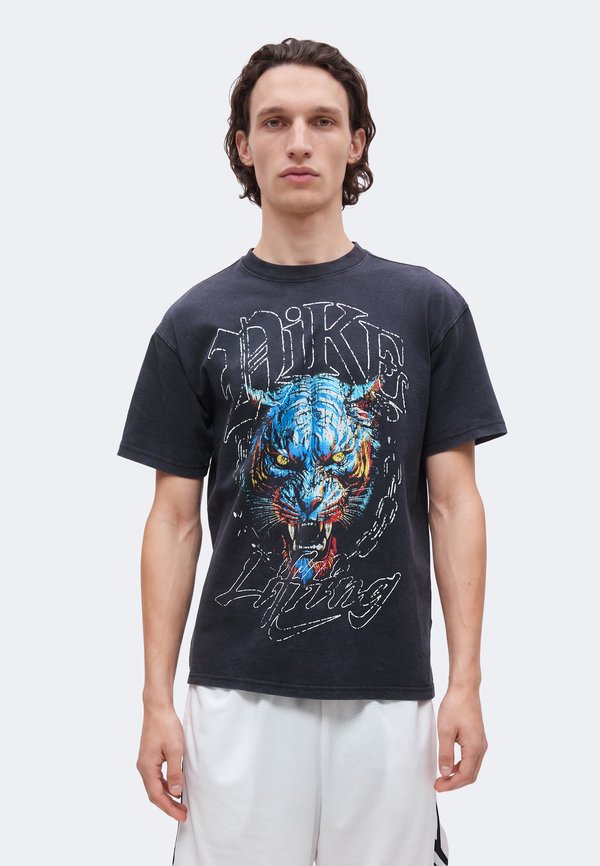 Nike Performance TEE TRAIN CULTURE - Print T-shirt - black