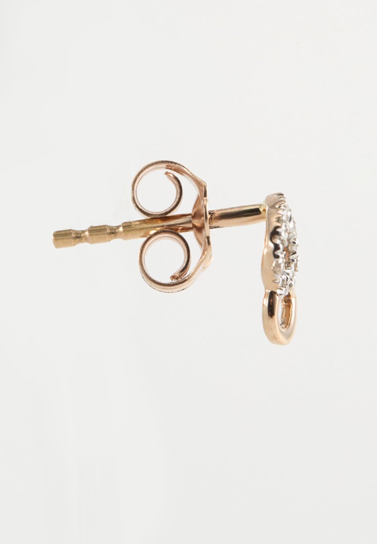 Revoni 0.06 CT DIAMOND
