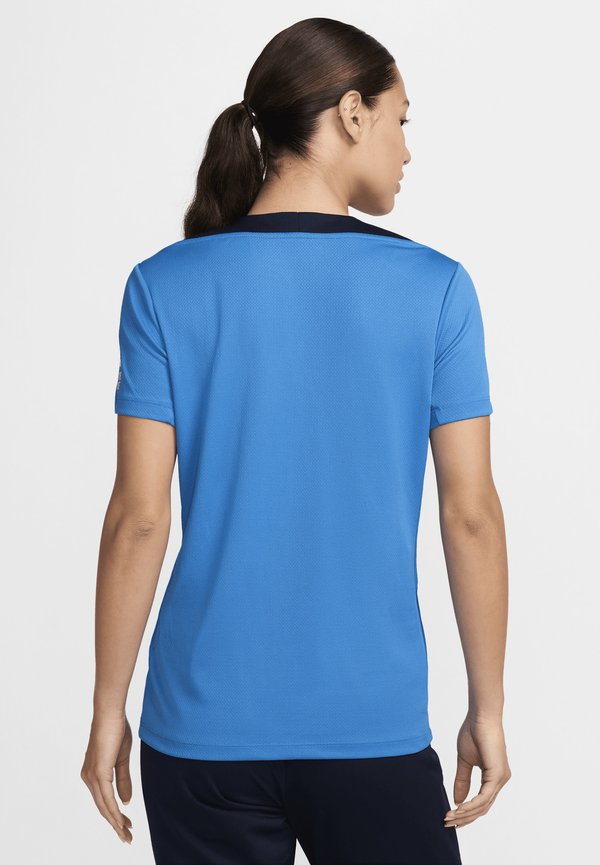 Nike Performance CHELSEA LONDON STRIKE