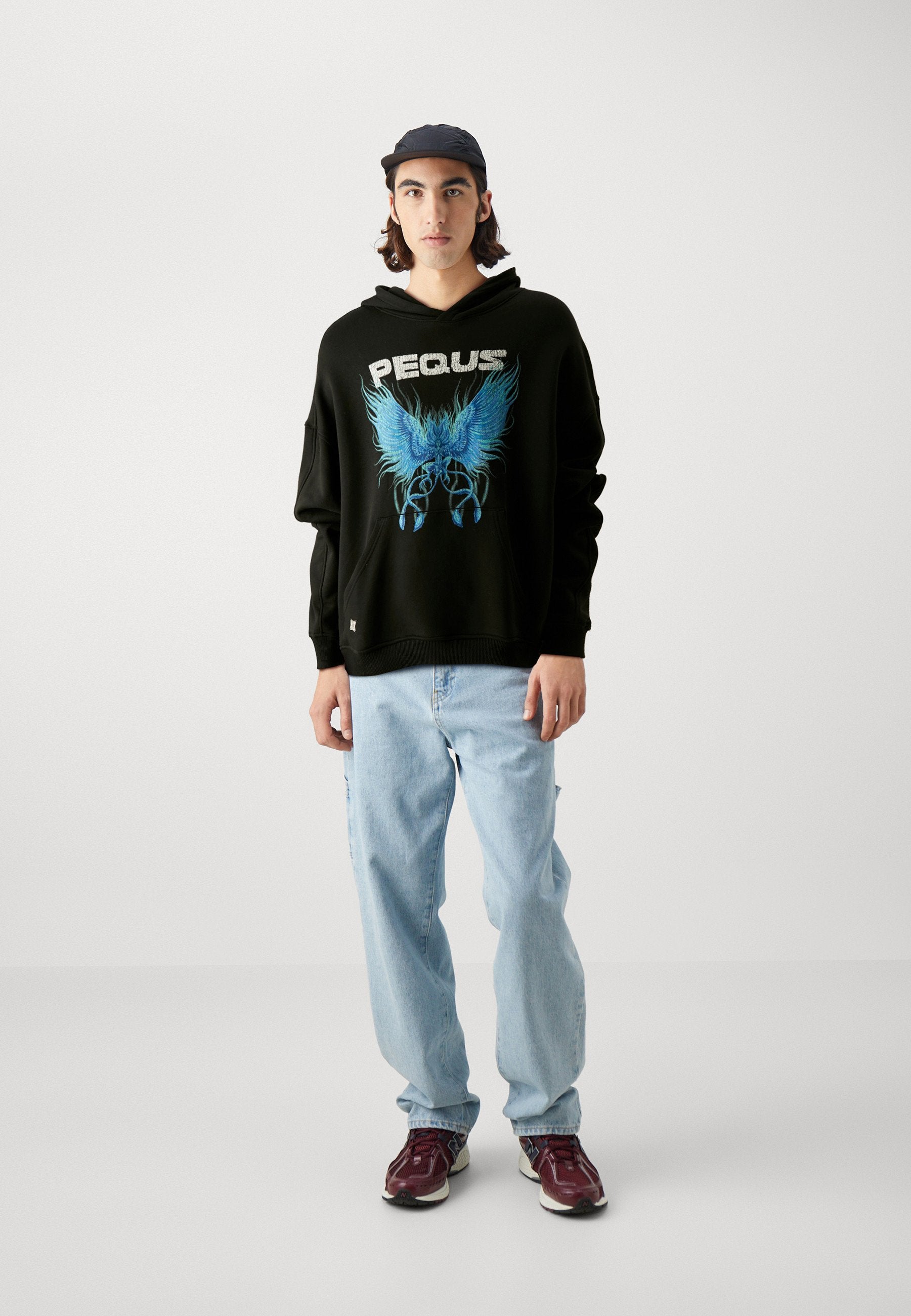 PEQUS GRAPHIC HOODIE UNISEX