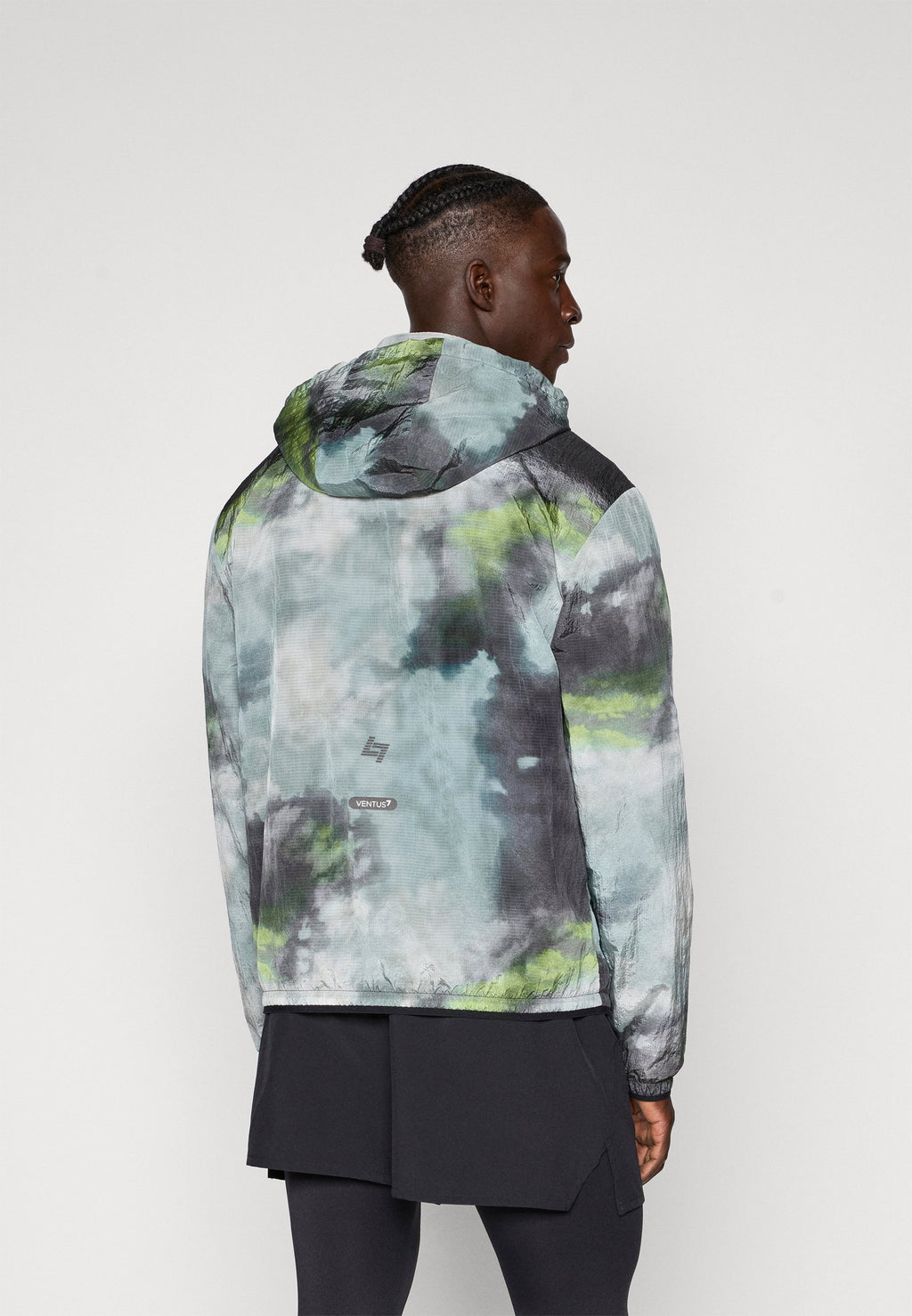 LIGHT JACKET  Media 4