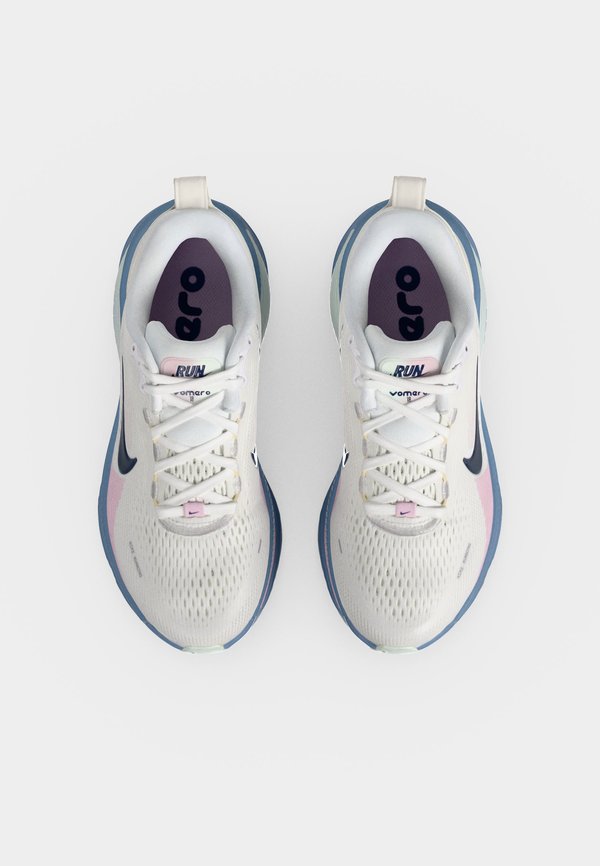 Nike Performance VOMERO 18