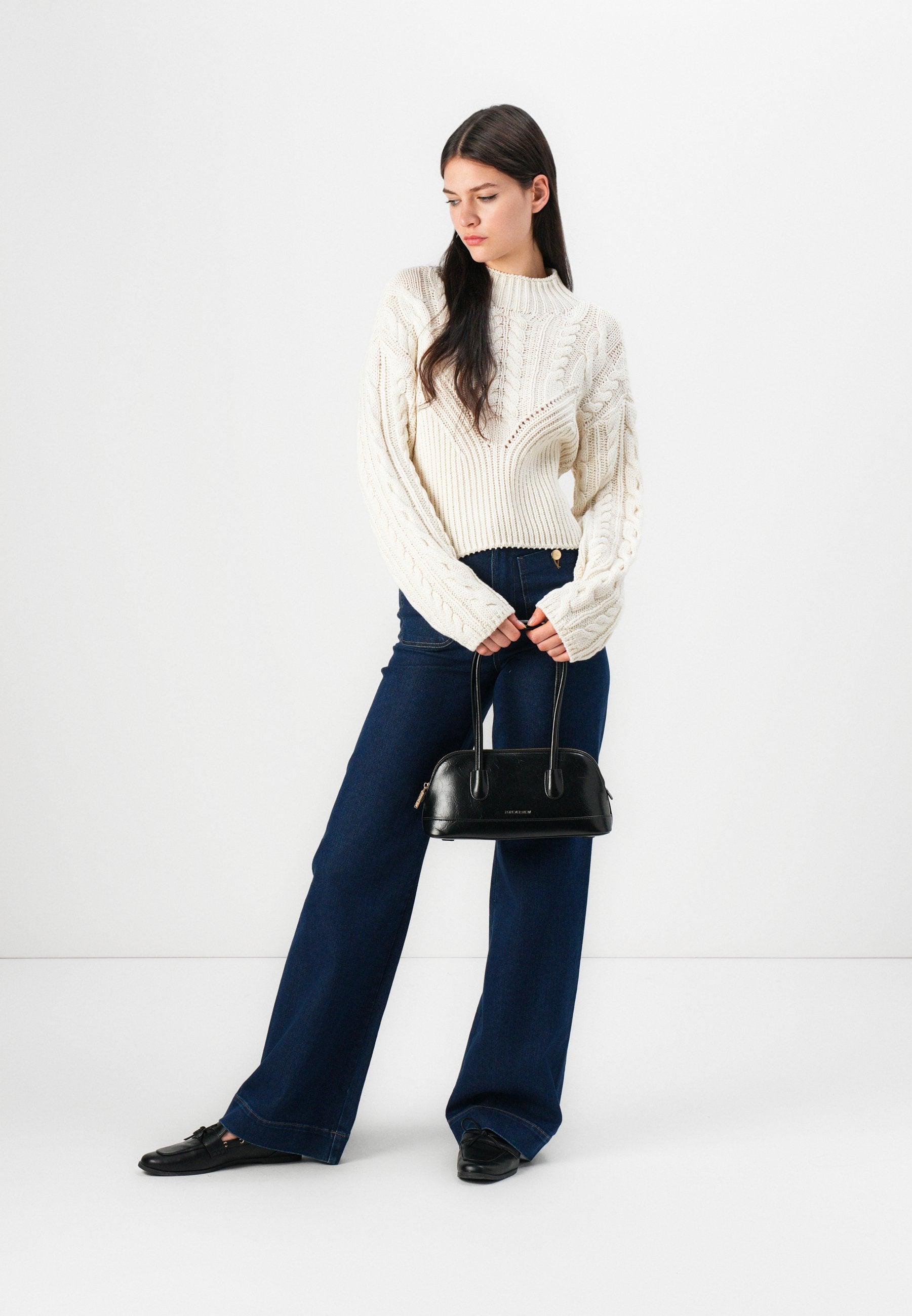 Noisy May Cable knit