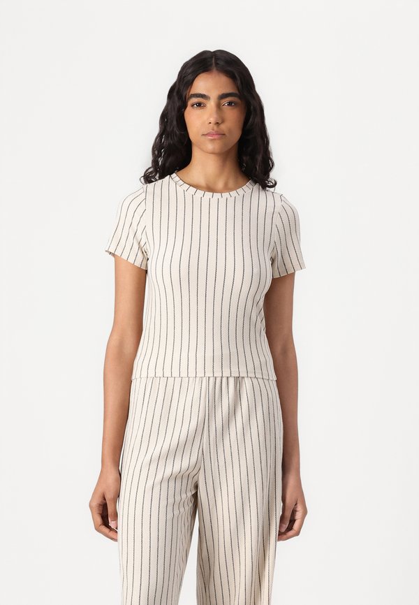 ONLY ONL30 BILL O NECK SHORT