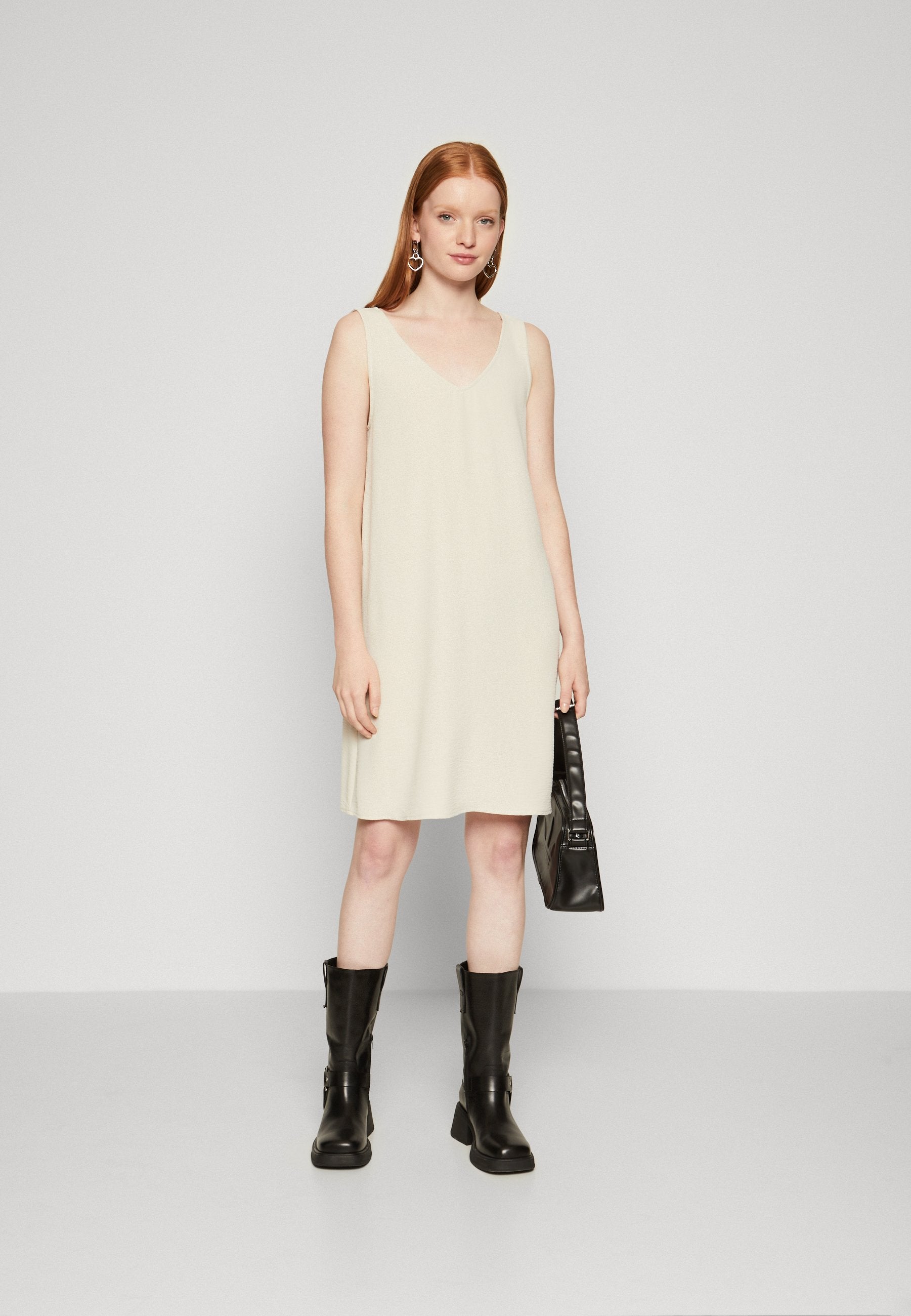 ONLY ONLMETTE V NECK BELT DRESS