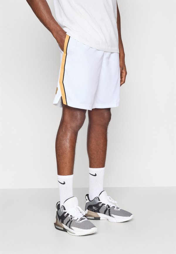 Nike Performance BOSTON CELTICS SWINGMAN SHORT CITY EDITION 25 - Club wear - white/club gold-coloured