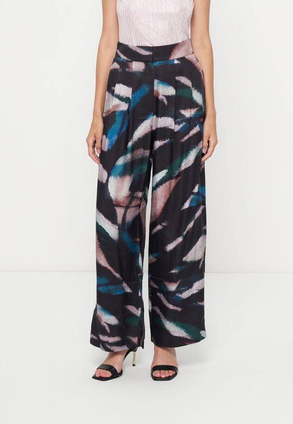 Ted Baker ULIPA