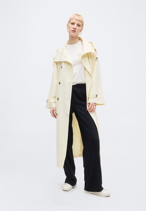 ONLY Tall ONLENJA LIFE O NECK POCKET