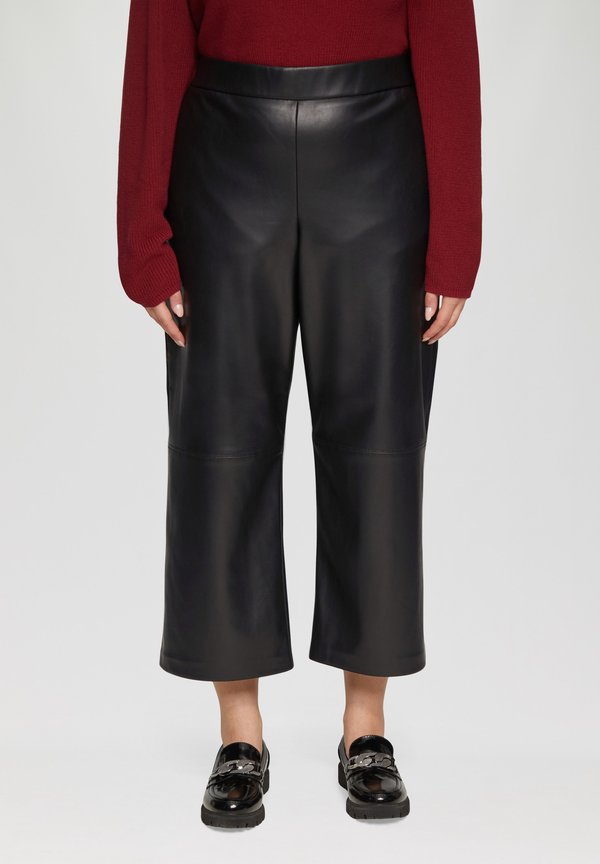 s.Oliver Trousers - schwarz