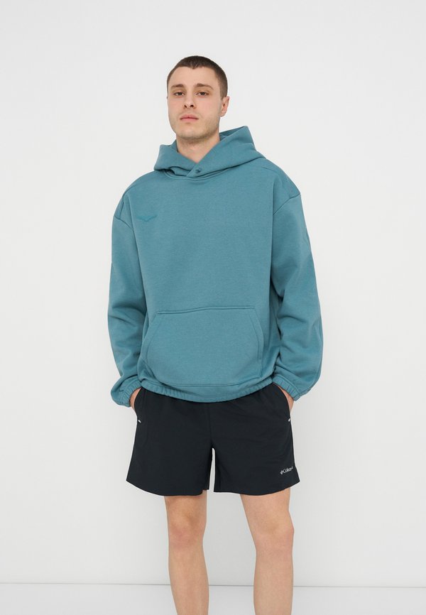 HOKA ESSENTIAL