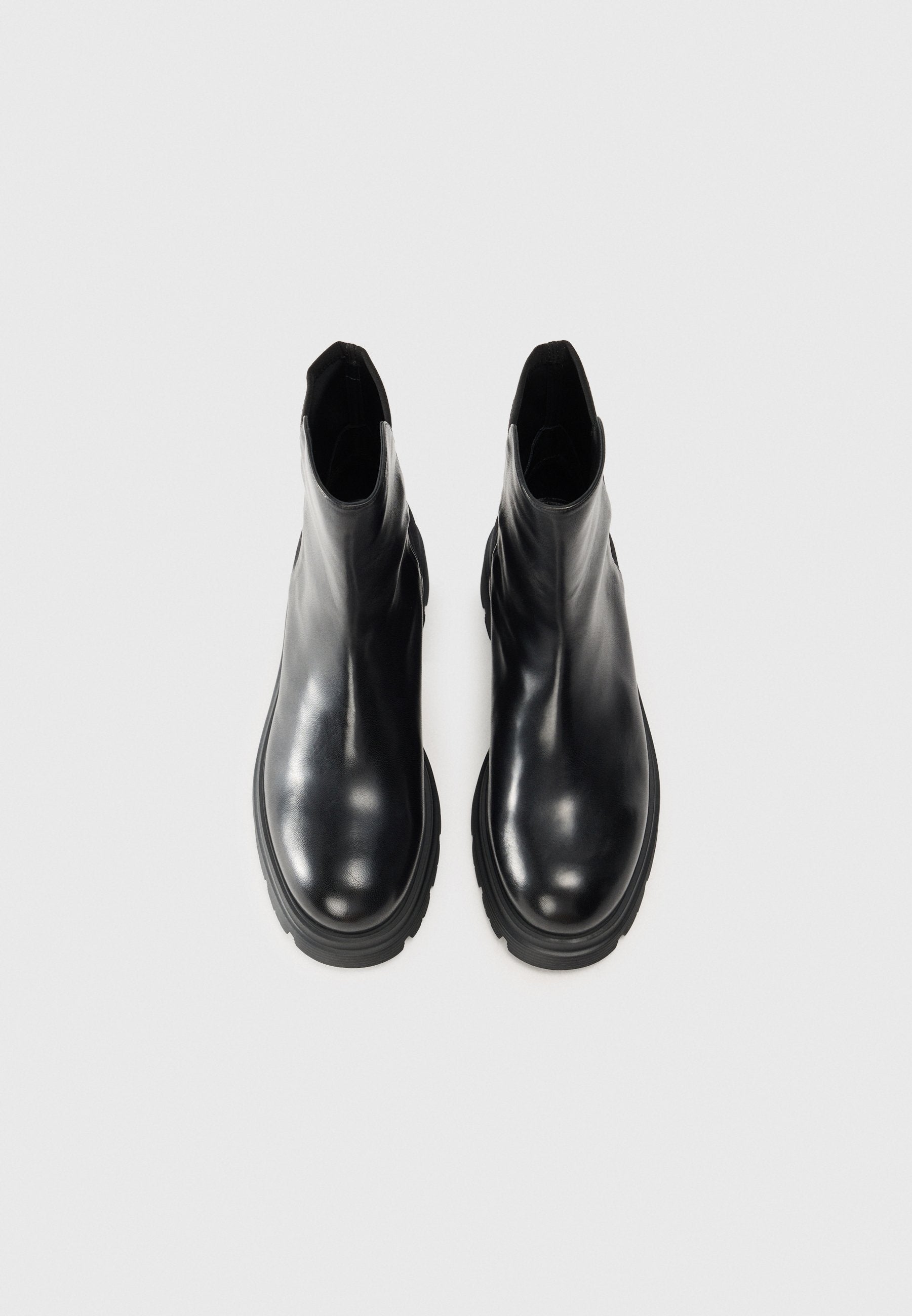 Stuart Weitzman