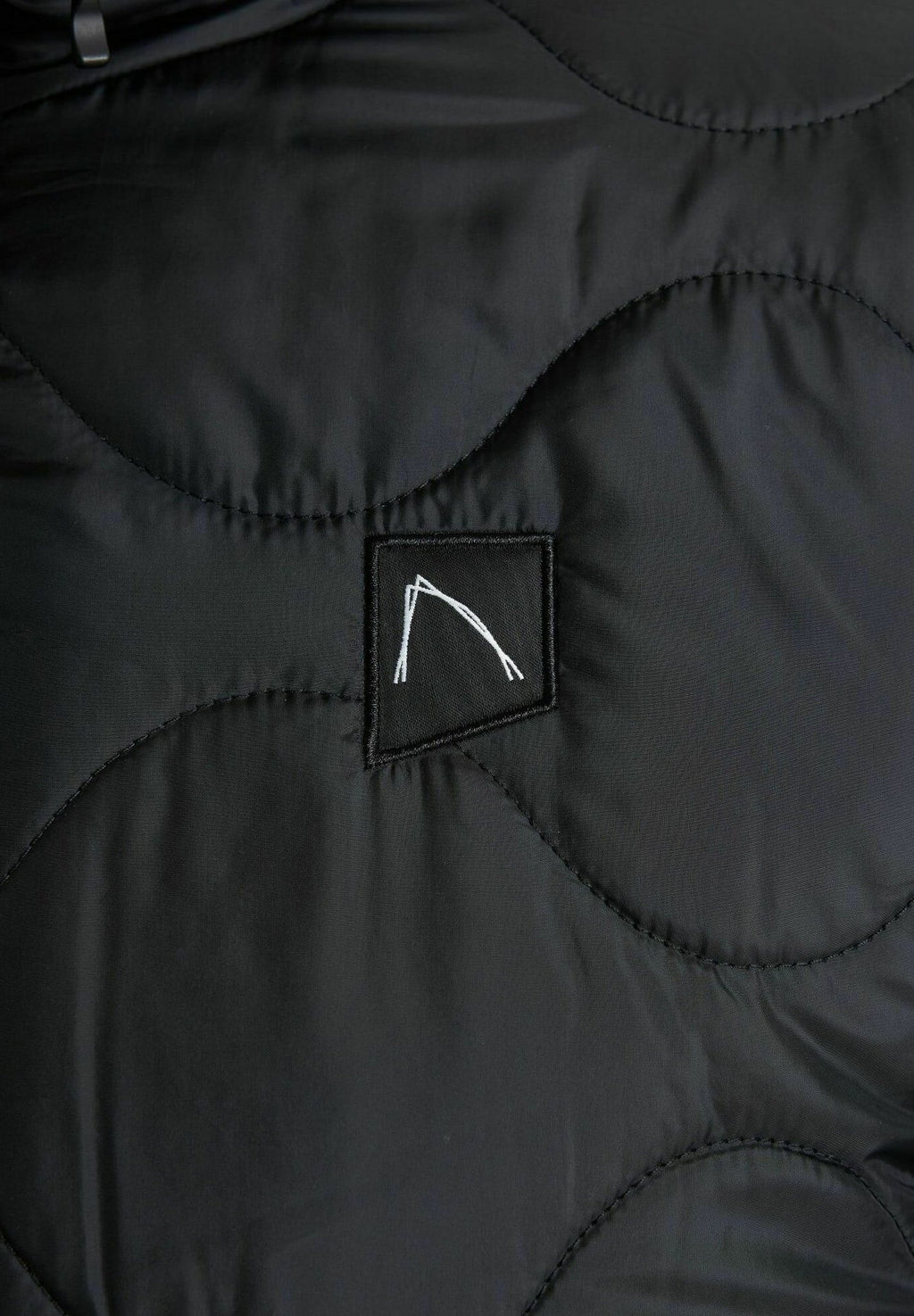 CHASIN' ARUNA PARKA