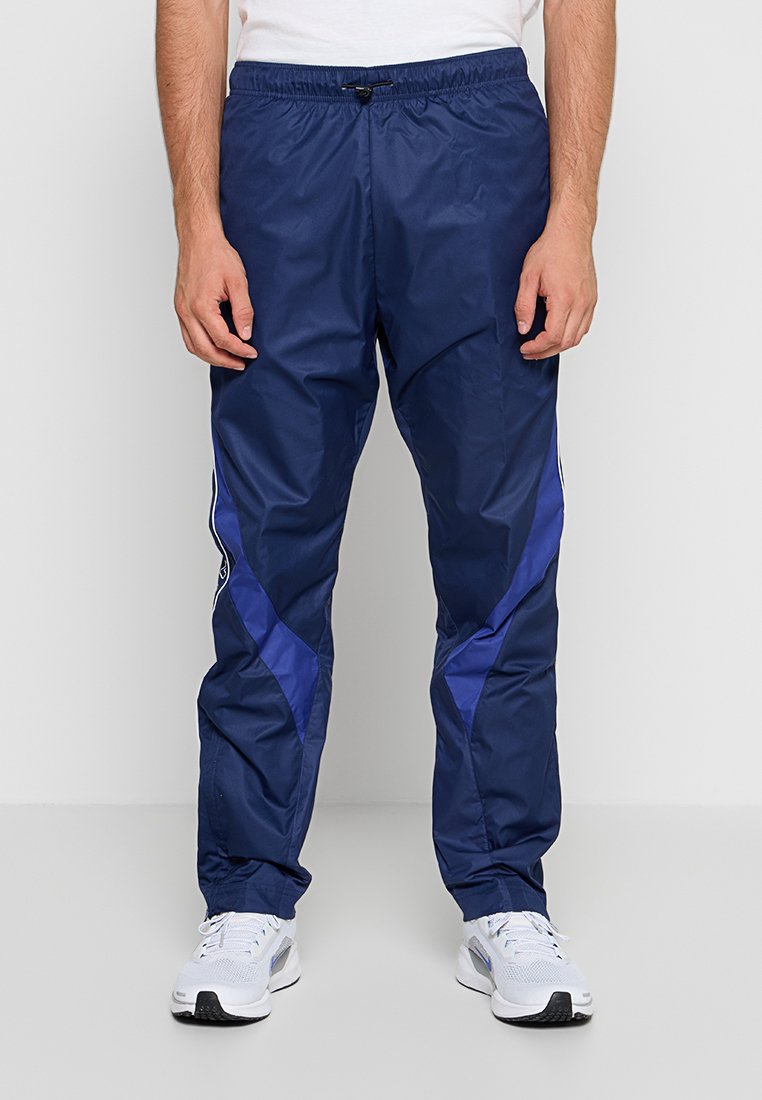 Nike Sportswear